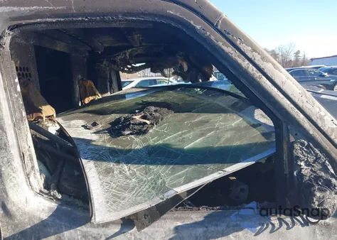 2021 Nissan Nv Cargo Nv1500 Sv Standard Roof V6 из США, поврежденный, VIN 1N6BF0KM1MN803526